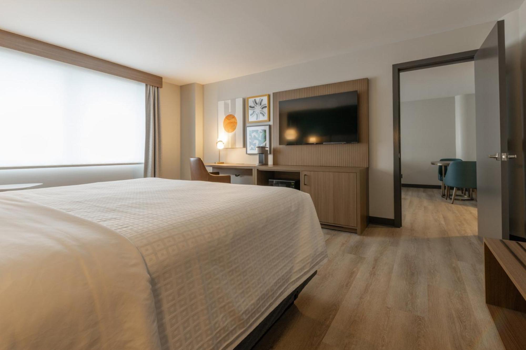 ควอลิตี้ โฮเต็ล เอ ซองทร์ เดอ กงเกร Hotel Saint-Jean-sur-Richelieu ภายนอก รูปภาพ