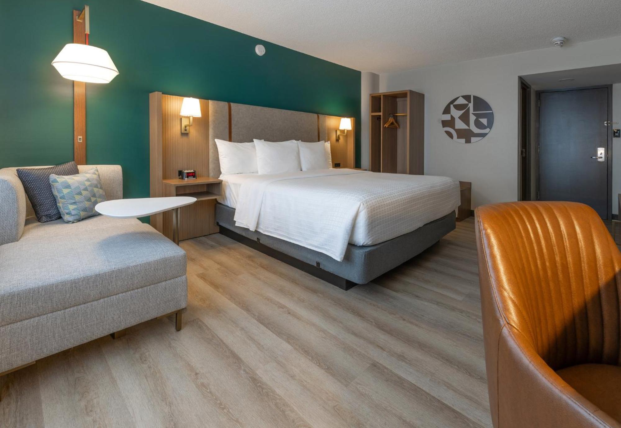 ควอลิตี้ โฮเต็ล เอ ซองทร์ เดอ กงเกร Hotel Saint-Jean-sur-Richelieu ภายนอก รูปภาพ